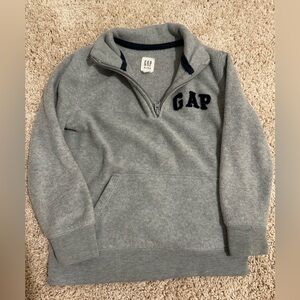 Boys Gap 1/4 zip pullover size S